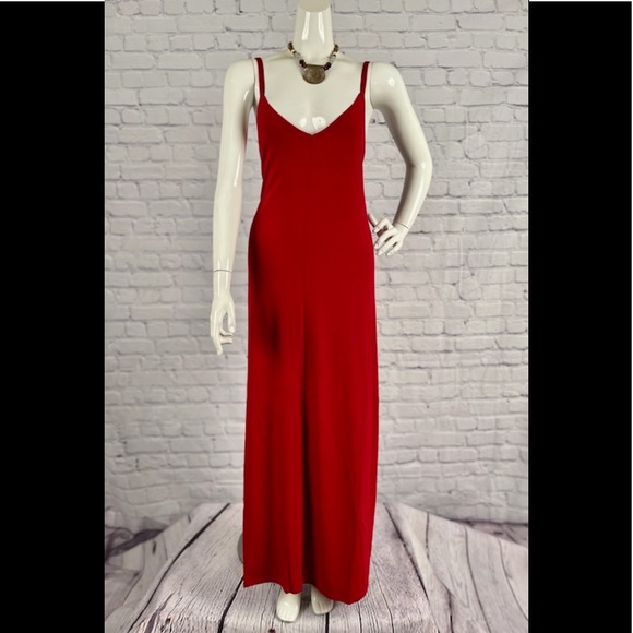 Plus Size V Neck Cami  Red Maxi Dress Size various - Picture 6 of 10
